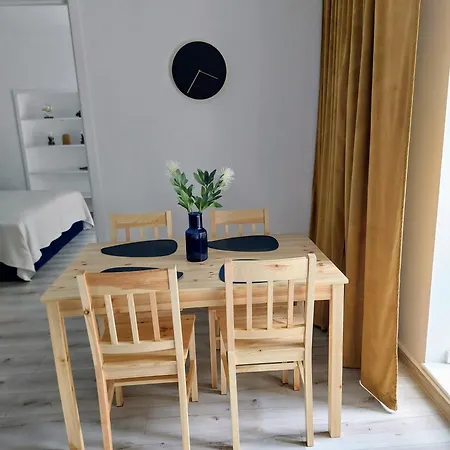 Apple Pansiyon Varşova