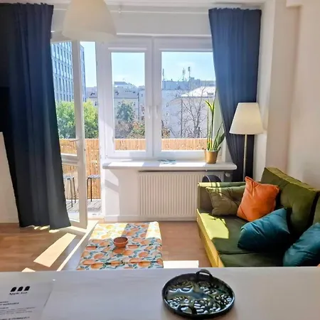 Apple Pansiyon Varşova