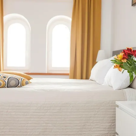 Apple Homestay Warsaw