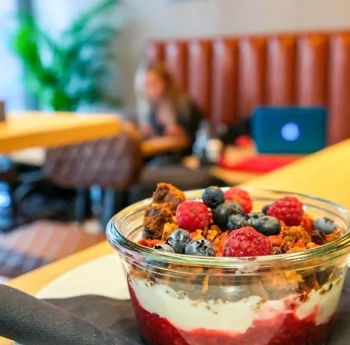 Apple Homestay Warsaw